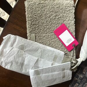 Vince Camuto Aliya 3 Piece Wristlet Pouches  Sherpa Textured Pouches NWT